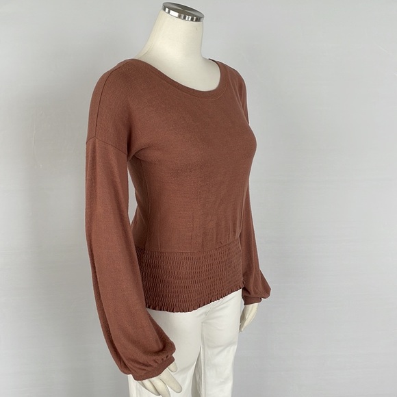 NWOT Abercrombie and Fitch Top X Small Taupe - Picture 6 of 11